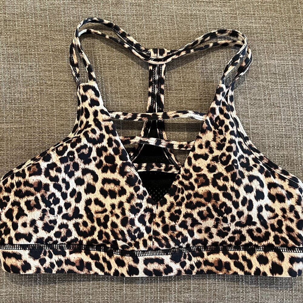 Zyia Grid Bra in Leopard Print